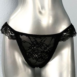 Victorias Secret Nwt Dream Angels Black Lace Ruffle Ruffled Bikini Panty